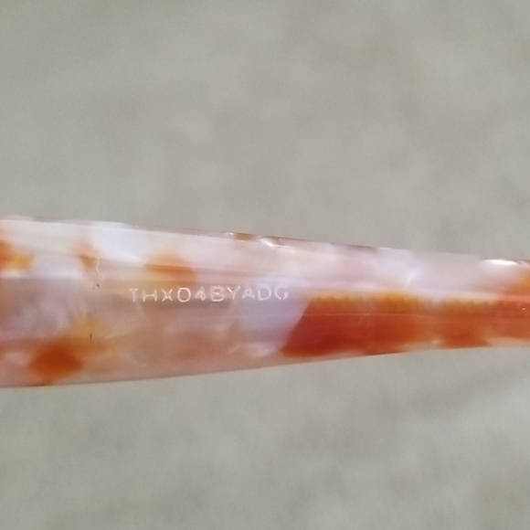 🆕️ Orange Crystal Giraffe Gucci Glasses - Picture 4 of 7